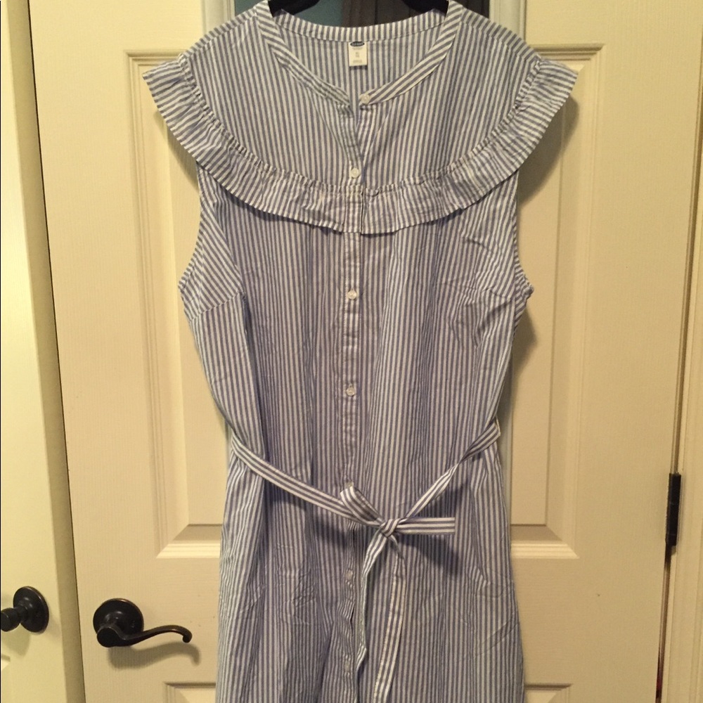 Old Navy tie-belt striped shirt dress